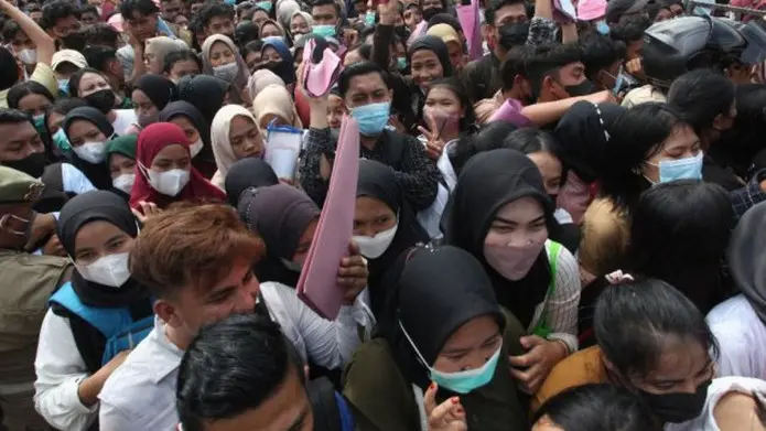 Banyak Pengangguran di Indonesia